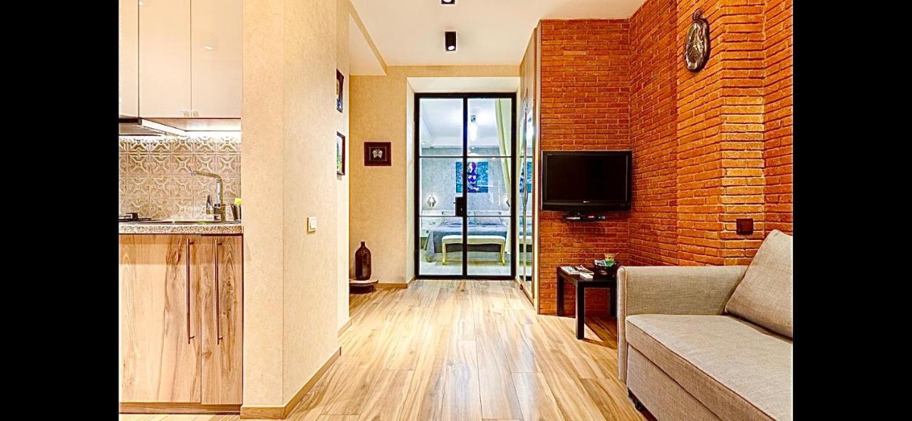 Very Center Of The Old City-Stylish Apartment Тбилиси Экстерьер фото